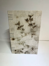 Load image into Gallery viewer, Memory book - bidens stems on linen
